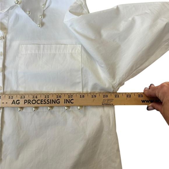 BiBi Pearl Embellished Button Down Blouse White Oversized Tunic Small Q48 - Picture 4 of 9